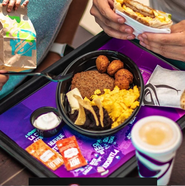 48D321B3 3E46 49AD 8216 F61BFF425B0F - Taco Bell